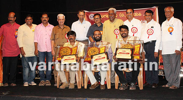 ರಂಗಭೂಮಿ ಮನುಷ್ಯರನ್ನು ಮುಖಾಮುಖಿಯಾಗುವ ಜೀವಂತ ಕಲೆ : ರಾಷ್ಟ್ರೀಯ ನಾಟಕ ಶಾಲೆ ನಿರ್ದೇಶಕ ಬಸವಲಿಂಗಯ್ಯ